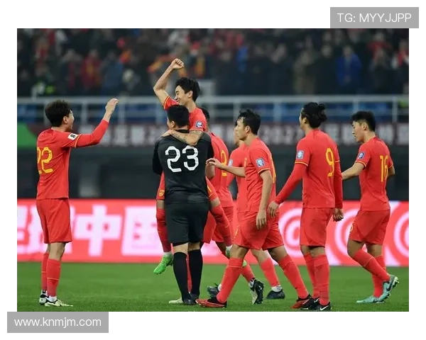 世界杯预选赛中国队战胜对手迎来关键胜利,晋级前景更加明朗 世界杯预选赛中国队战胜对手迎来关键胜利,晋级前景更加明朗