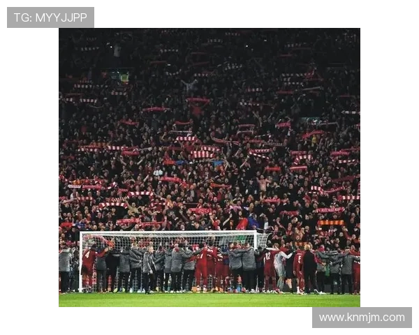 利物浦足球俱乐部辉煌历程与荣耀重塑全球绿茵传奇之路 利物浦足球俱乐部辉煌历程与荣耀重塑全球绿茵传奇之路