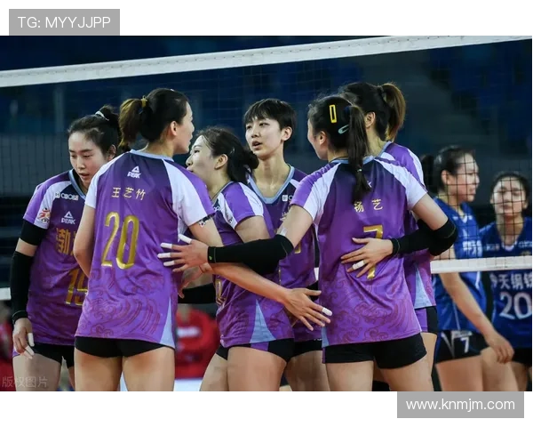 中国女排连胜夺冠展现团队力量新生代球员闪耀国际赛场 中国女排连胜夺冠展现团队力量新生代球员闪耀国际赛场