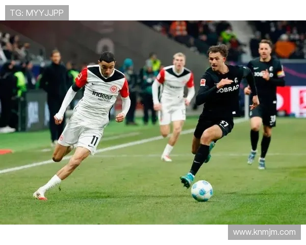 英格兰足球超级联赛历史与发展全景解析 赛季精彩瞬间与未来趋势展望