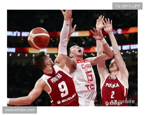 中国男篮逆袭晋级世界杯八强，凭借出色团队合作击败欧洲劲旅