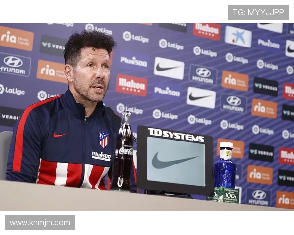 巴拉多利德俱乐部近期动态引发球迷广泛关注与持续热议声浪不断升温